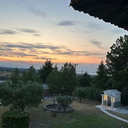 Archontiko Alexandros Luxury Suites Kardiá Eksteriør billede