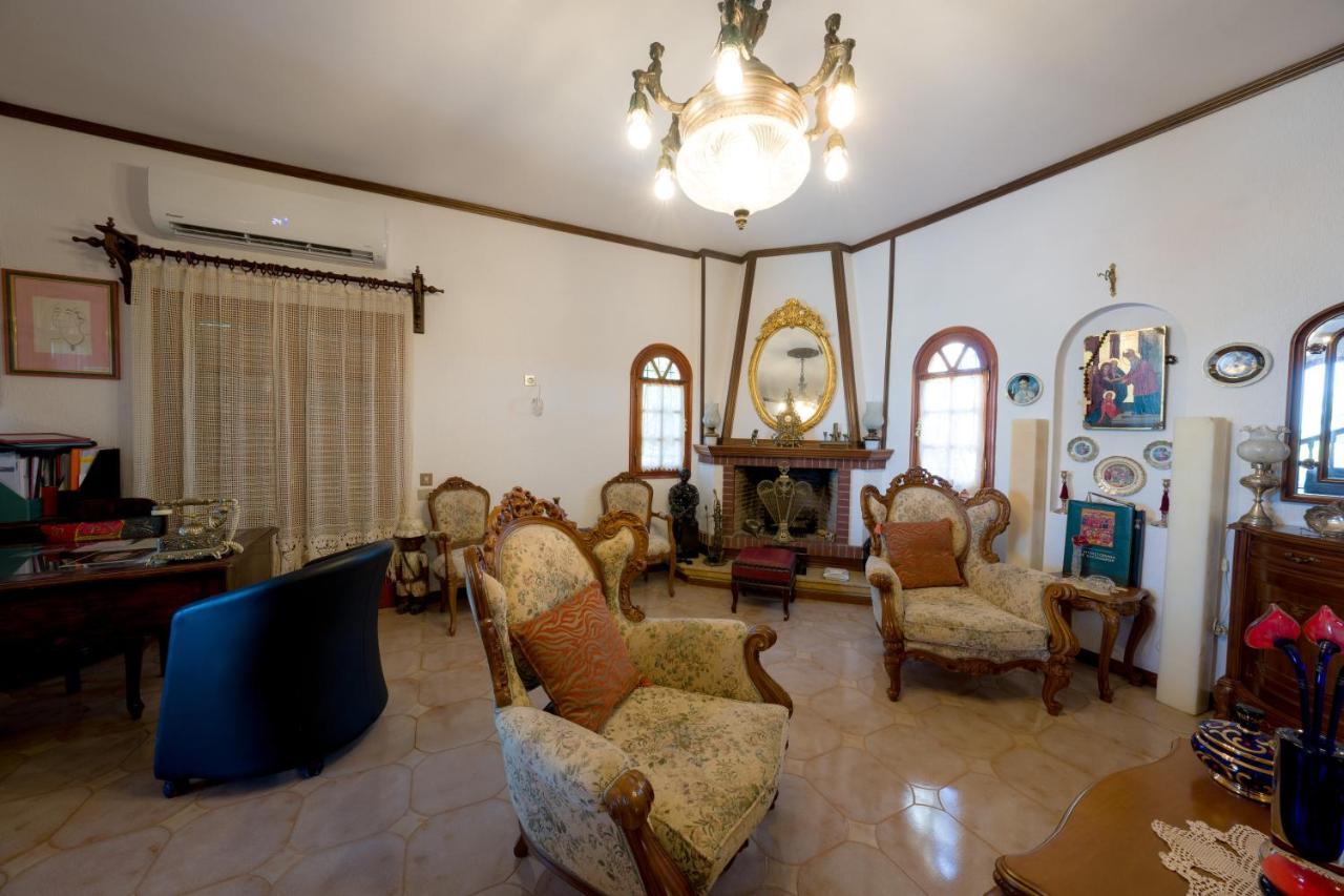 Archontiko Alexandros Luxury Suites Kardiá Eksteriør billede